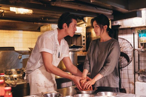 Cảnh trong phim The Lady Improper Cảnh trong phim The Lady Improper